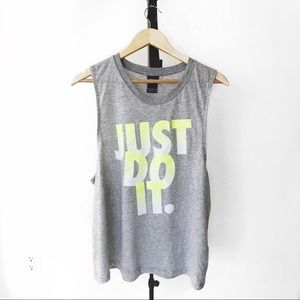 NIKE Soft Muscle Tank